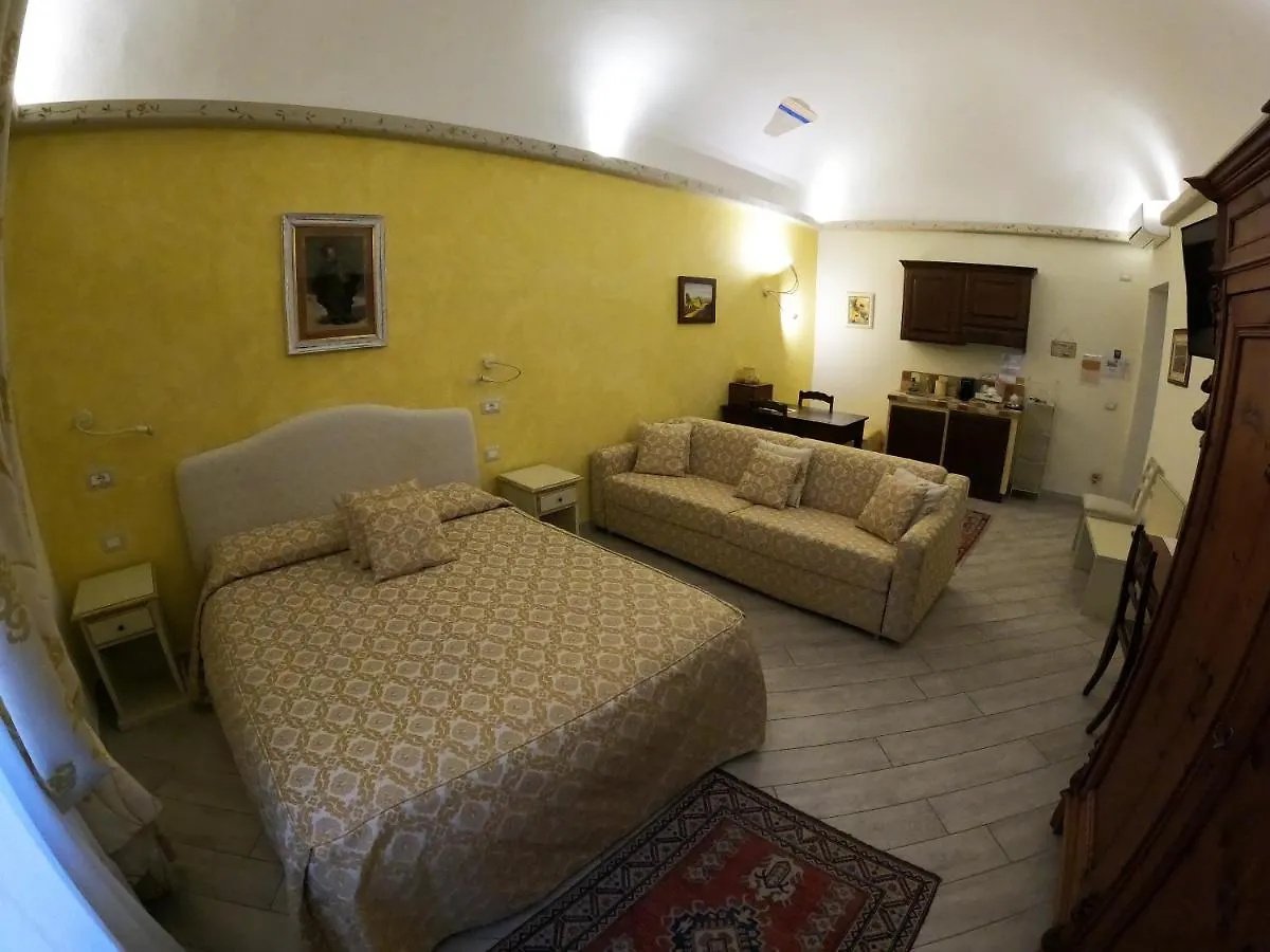 Five Roses Bed & Breakfast Pisa