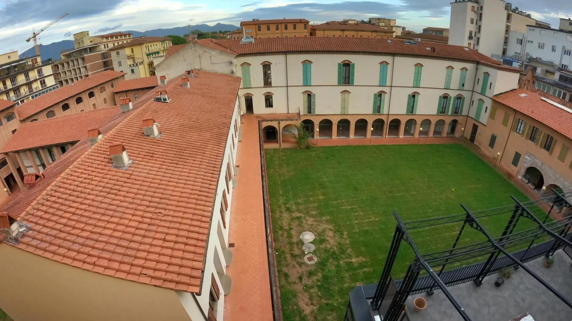 Five Roses Bed & Breakfast Pisa